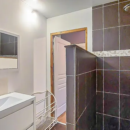 1 Bedroom Cozy Home In Renty *