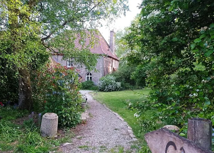 1 Bedroom Lovely In Ferienhaus Renty